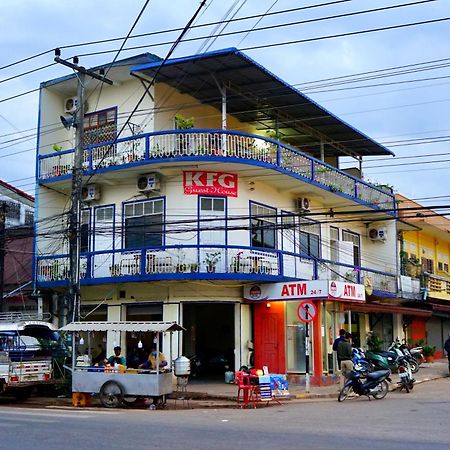 Kfg Guesthouse Thakhek Exterior photo