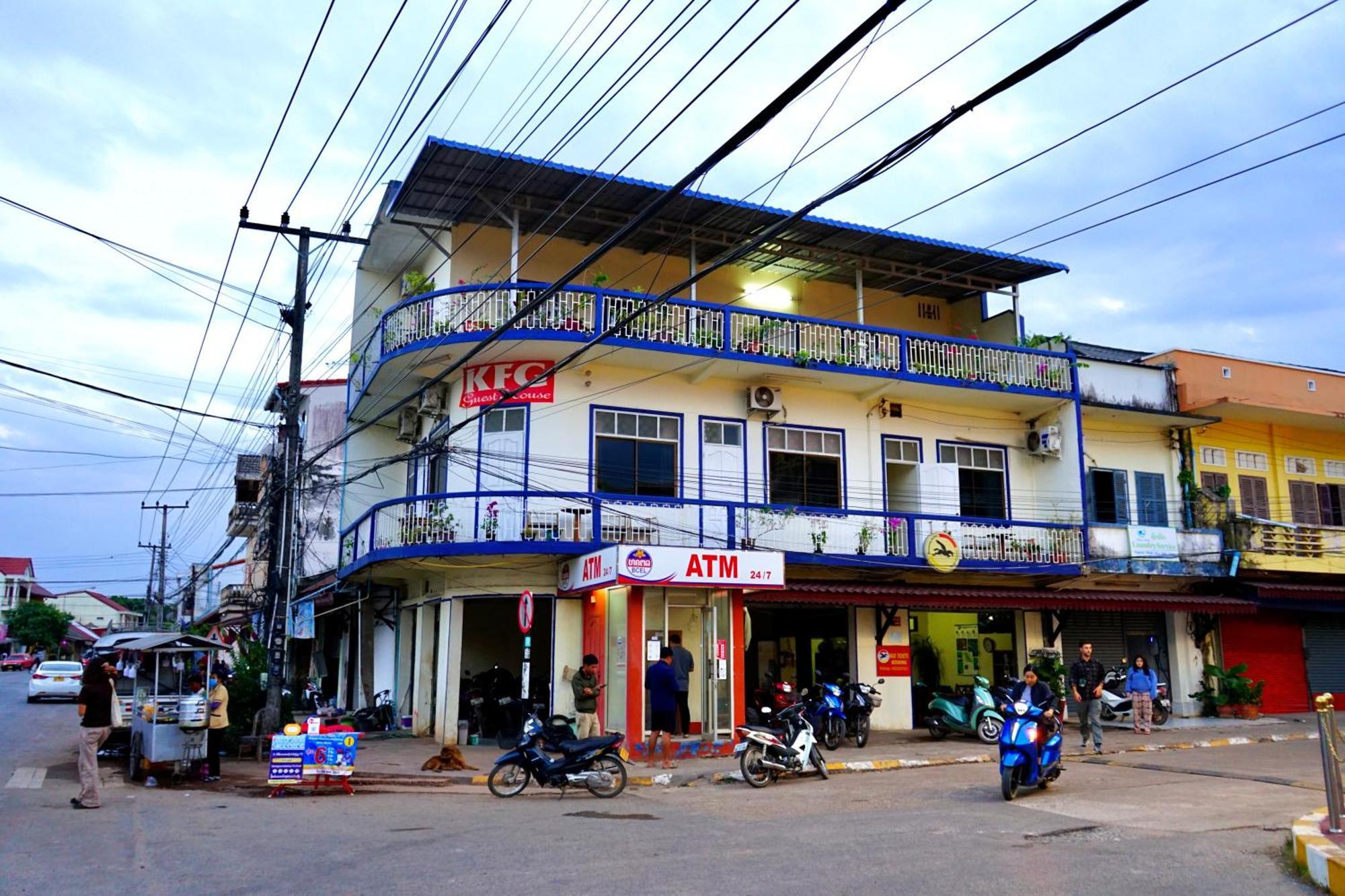 Kfg Guesthouse Thakhek Exterior photo